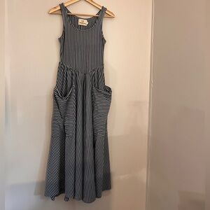 Fashion Brand Company striped maxi dress with giant pockets sz S